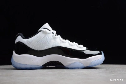 Hyperoad BLACK JORDAN MENS AIR 11 LOW WHITE RETRO 